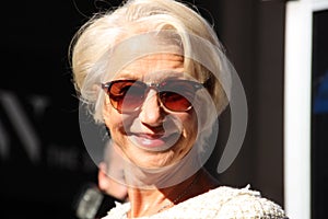 Helen mirren at fashionweek in new york, spring 2016