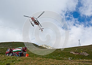 Helicopter with constructions
