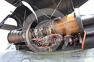 Helicopter engine