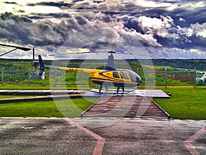 Helicopter Robinson R-44, Leaden clouds,