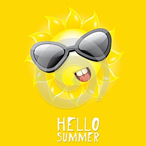 Hello Summer. vector summer smiling sun