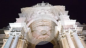 Hello to the great Arch of Rua Augusta!