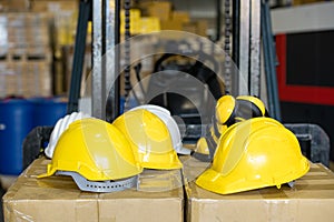 A helmet for technicians or engineers to wear when working. for the safety of the head and ear muffs to prevent noise Placed on