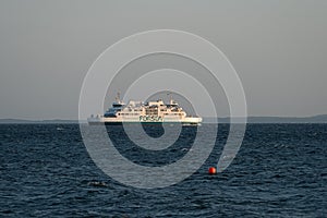 Ferry between Helsingborg and HelsingÃÂ¸r trafficing the sound Ãâresund..