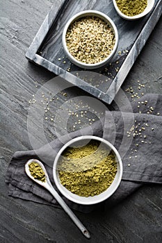 Hemp powder, plant-based protein for vegans