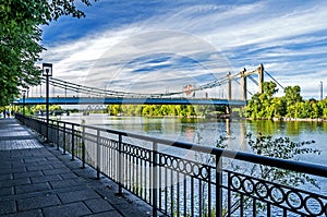 Hennepin Avenue Bridge in Minneapolis, Minnesota