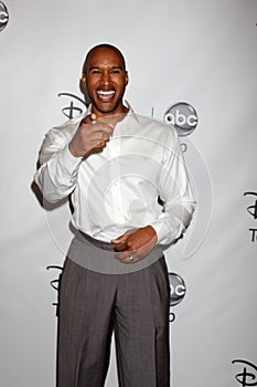 Henry Simmons
