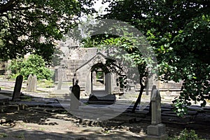 Heptonstall-church-gravestones