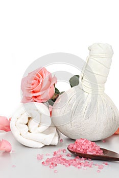 Herbal compress balls for spa treatment