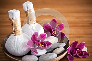 Herbal massage compresses
