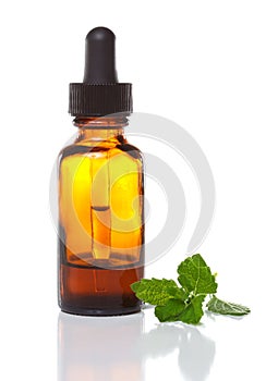 Herbal medicine dropper bottle