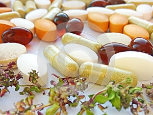 Herbal medicine pills img