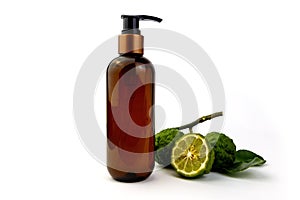 Herbal shampoo from bergamot.