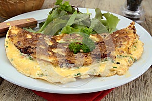 Herbed omelette and bacon