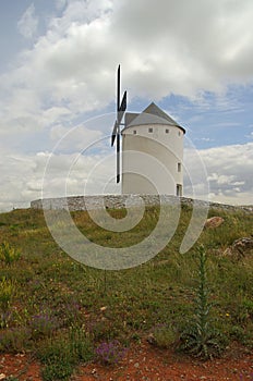 Herencia windmill photo