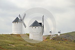 Herencia windmill photo