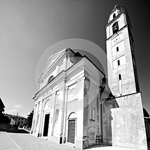 heritage old architecture in italy europe milan religion