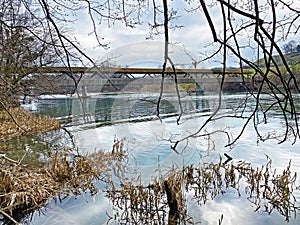 Hermetschwil wooden footbridge over the Reuss river HolzfussgÃ¤ngerbrÃ¼cke Hermetschwil Ã¼ber den Fluss Reuss - Switzerland