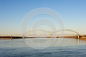 Hernando deSoto Bridge