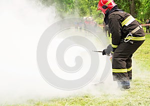 Heroic extinguishing of fire in a residential building by firemen
