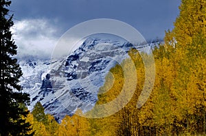 Hesperus Cloud Cameo; Autumn Gold and Mountain Blues.