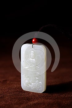 Hetian jade Avalokitesvara pendant