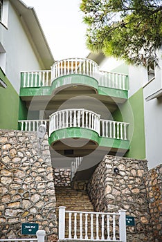 hi-tech house by sea