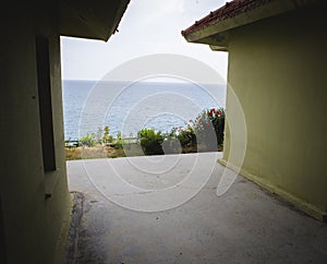 hi-tech house by sea