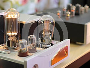 Hifi lamp audiophile amplifiers.