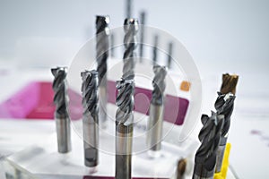 High accuracy carbide endmill for high precision cutting automotive part by CNC machining center
