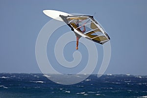 High backloop windsurfing