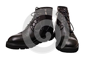 High black winter boots with lacing and lock on the thick sole, of leather and fur