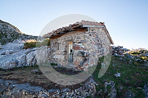 High mountain cabin, Angliru