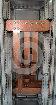 High Power electrical board with copper bars