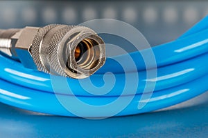 High pressure air hose with connector