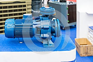 High pressure Centrifugal blue pump include motor on table