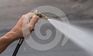 High pressure cleaning