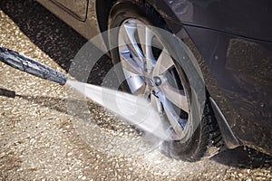High pressure manual car washing