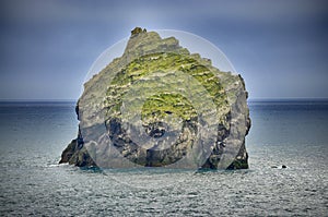 High rocky countertops in Iceland