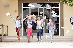 High School Pupils Celebrating End Of Term