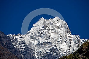 High snow mountain Katenga on Nepal trekking to Everest hiking route