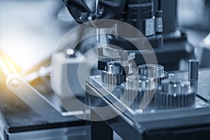 The high technology material handling process by automatic robotic system