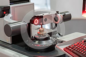 High technology tool presetting machine inspection diameter radius center and tool length by high accuracy vision microscope and photo