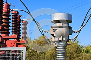 High voltage current transformer