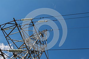 High voltage electric transmission line