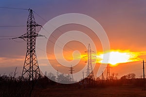 High voltage power line