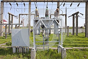 High-voltage substation