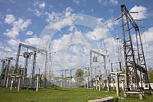 High-voltage substation