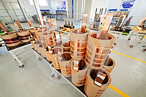 High voltage transformer