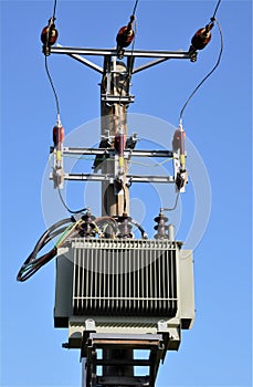 High voltage transformers